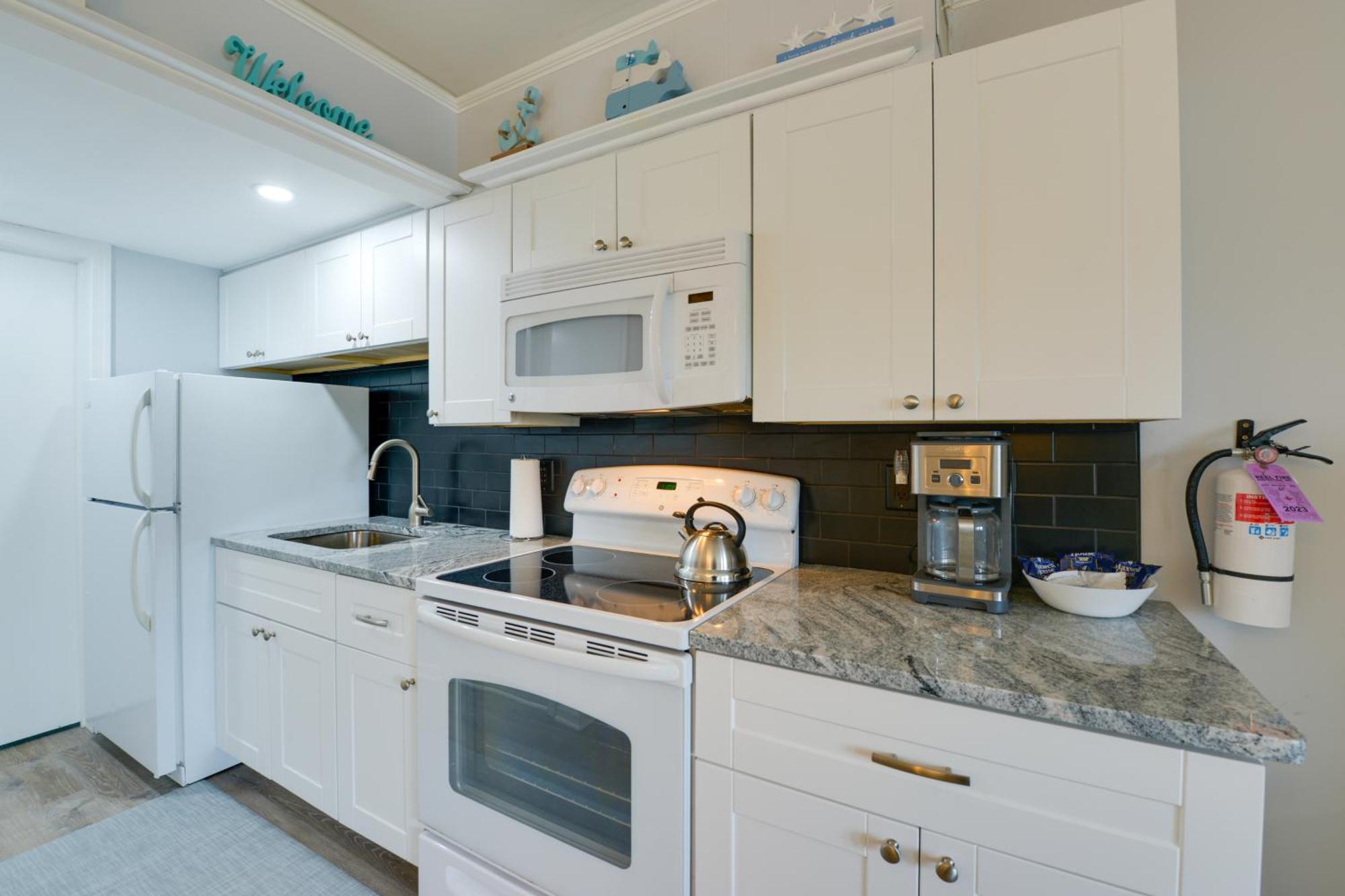 Bright Condo Half-Block To Cape May Beach! Екстериор снимка