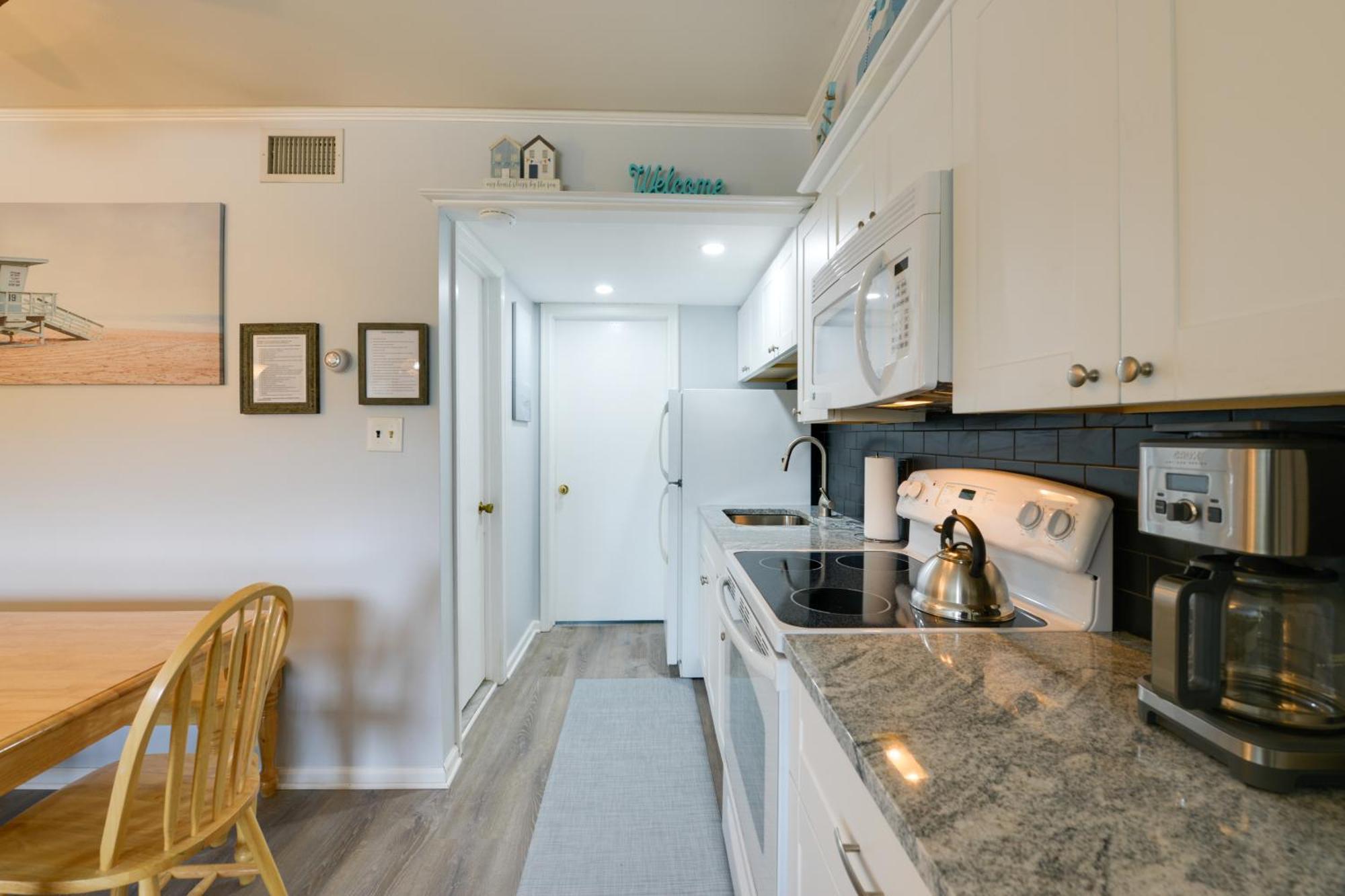 Bright Condo Half-Block To Cape May Beach! Екстериор снимка