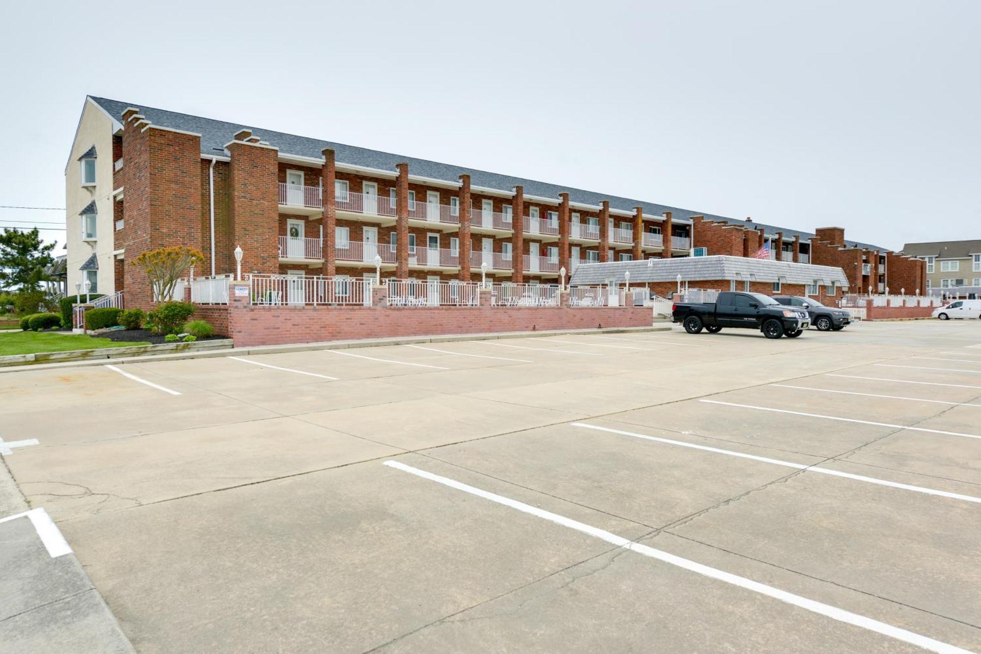 Bright Condo Half-Block To Cape May Beach! Екстериор снимка