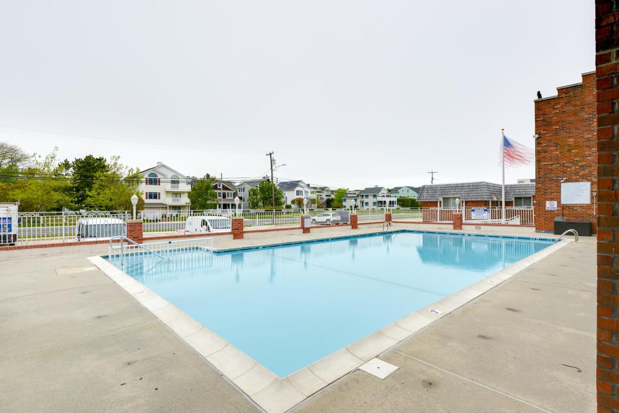 Bright Condo Half-Block To Cape May Beach! Екстериор снимка